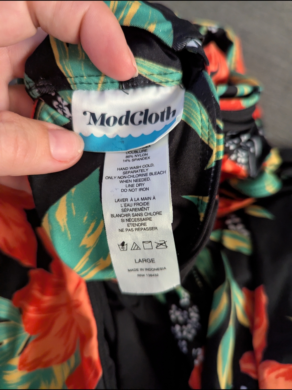 ModCloth Black Floral Cross-back Bathing Suit Lg - Picture 5 of 5